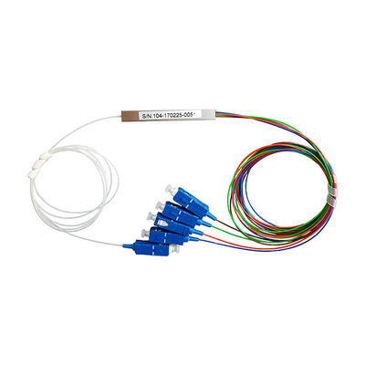 4 poder ótico 1550nm G657A1 tubular de aço do divisor da fibra da maneira 1x4